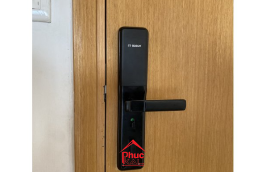 Khóa vân tay Bosch ID 30B EU BLACK APP (Màu đen)