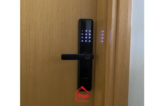 Khóa vân tay Bosch ID 30B EU BLACK APP (Màu đen)